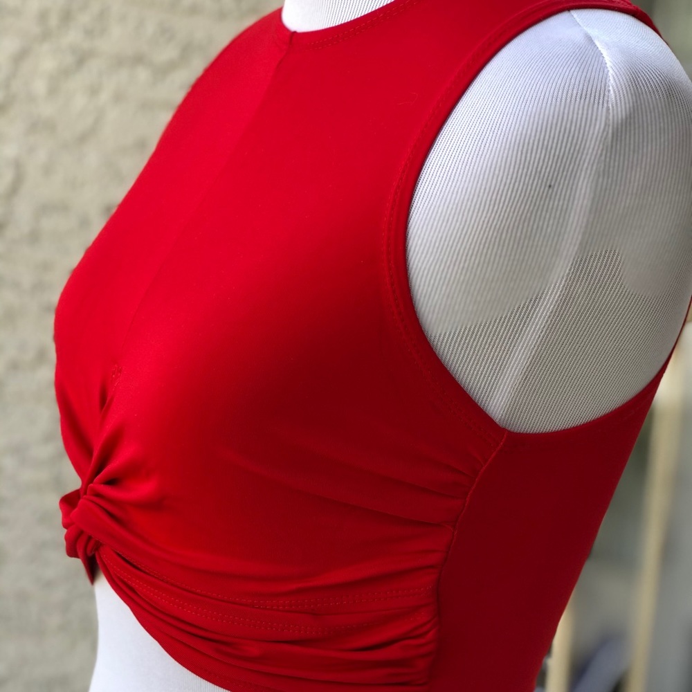 Forever 21 red crop top